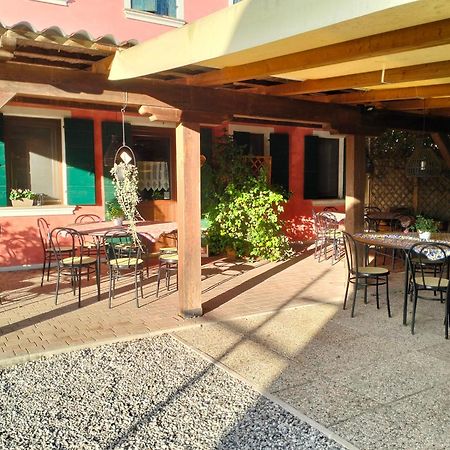 Barone Rosso Panzió Treviso Kültér fotó