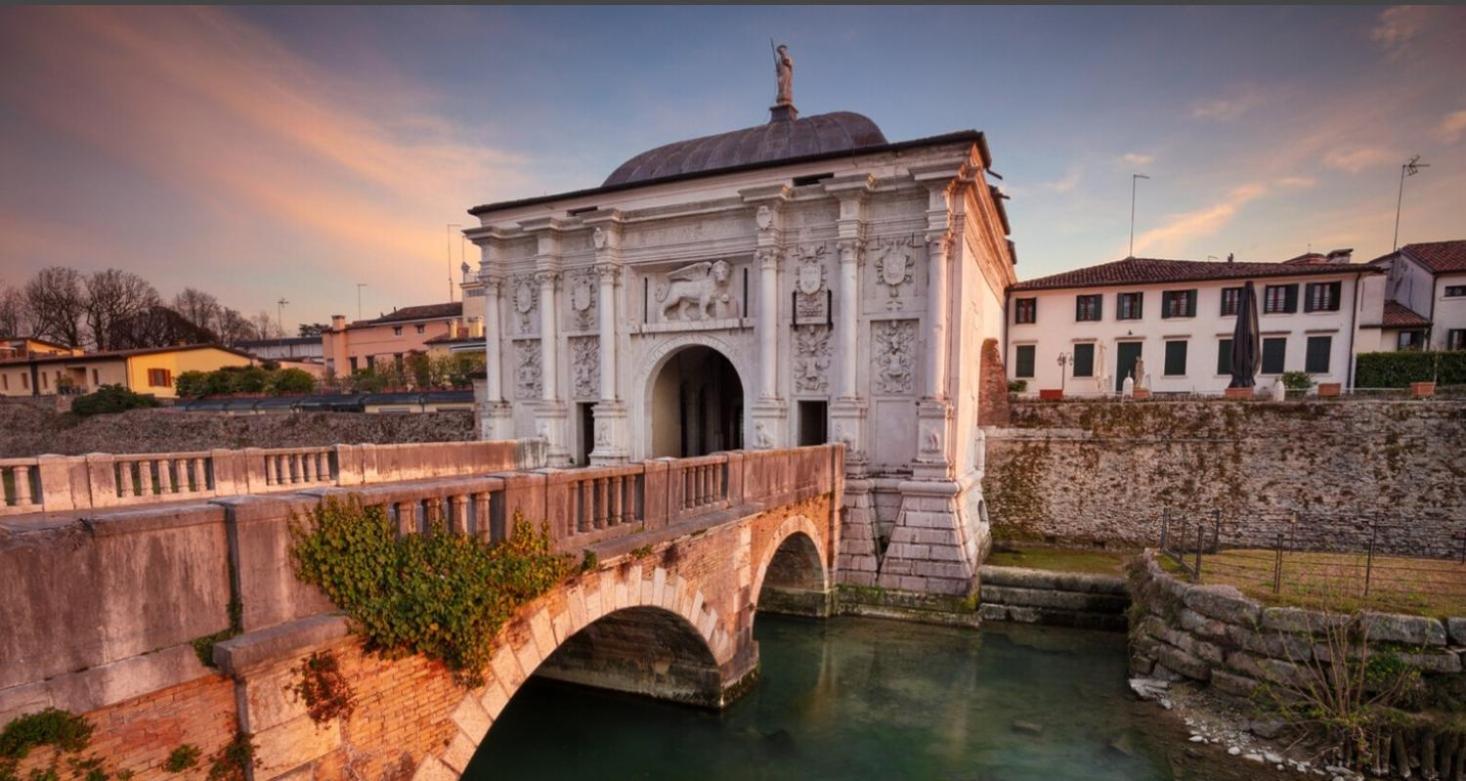 Barone Rosso Panzió Treviso Kültér fotó