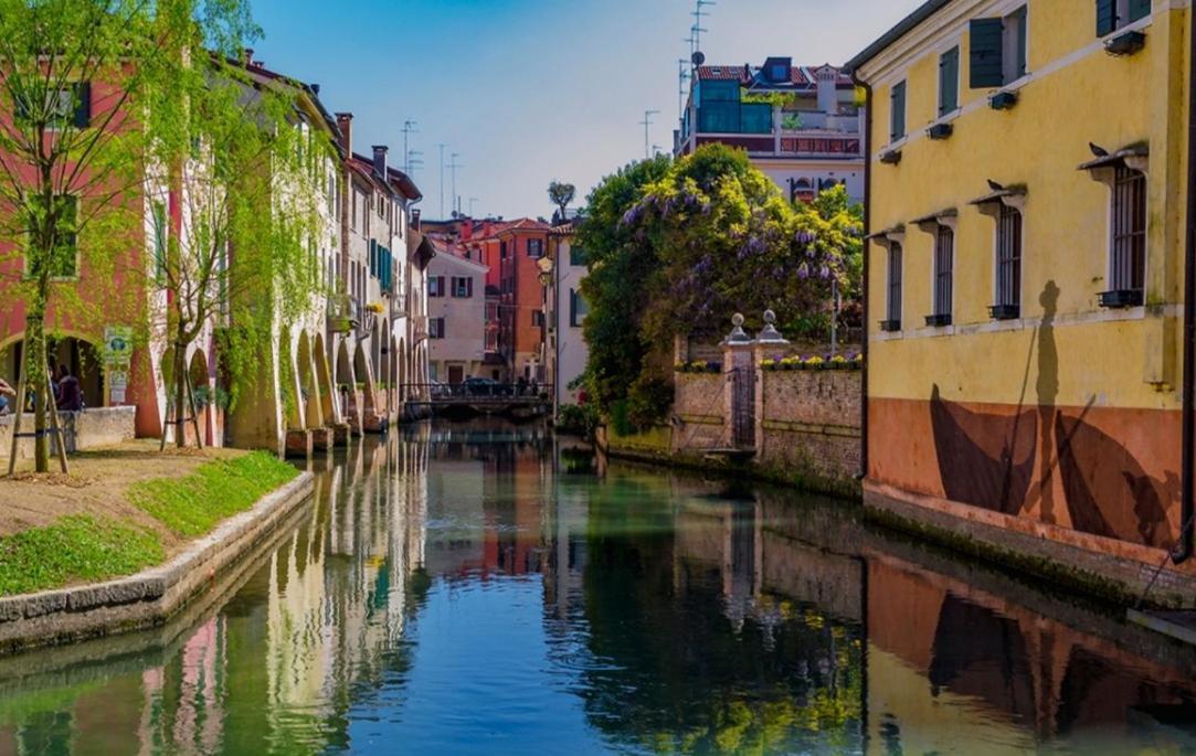 Barone Rosso Panzió Treviso Kültér fotó