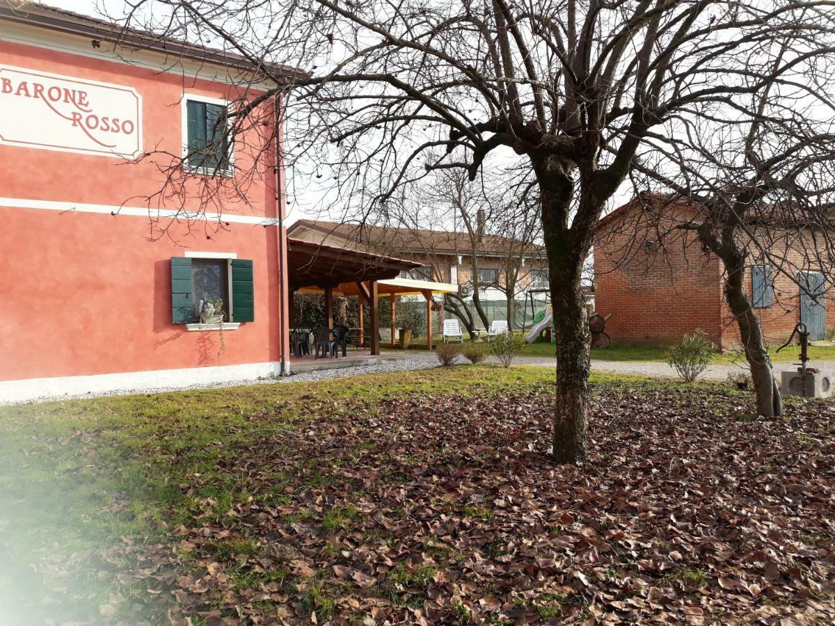 Barone Rosso Panzió Treviso Kültér fotó