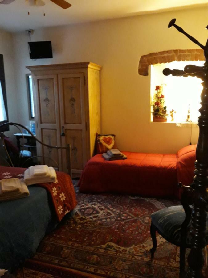 Barone Rosso Panzió Treviso Kültér fotó